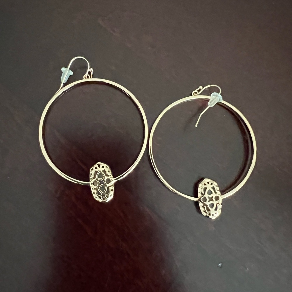 Kendra Scott elora hoop earrings - Picture 3 of 4
